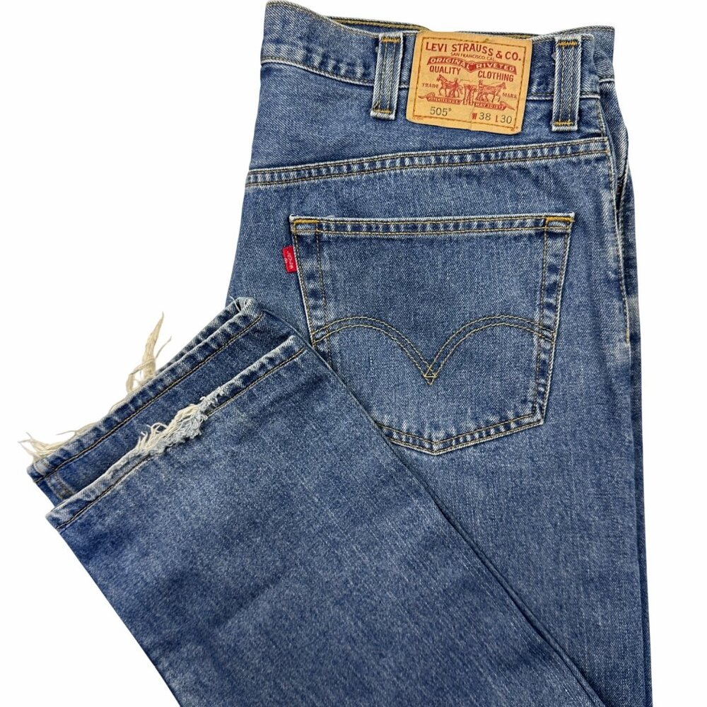 Levi’s 505 Mens Regular Fit Straight Leg Jeans W38 L30 -Measures 38x27-Western